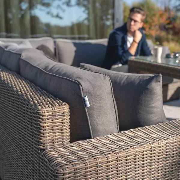 Zrób to sam: meble ogrodowe z desek - praktyczny przewodnik krok po kroku