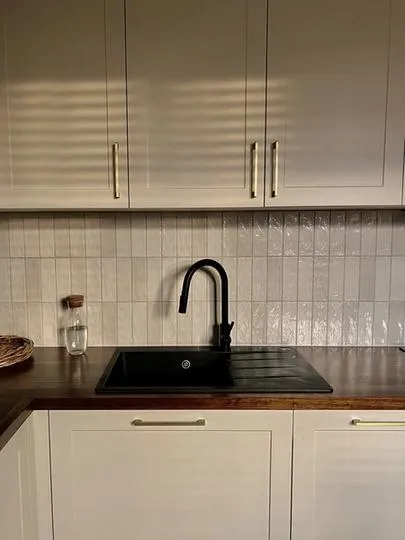 Białe meble kuchenne