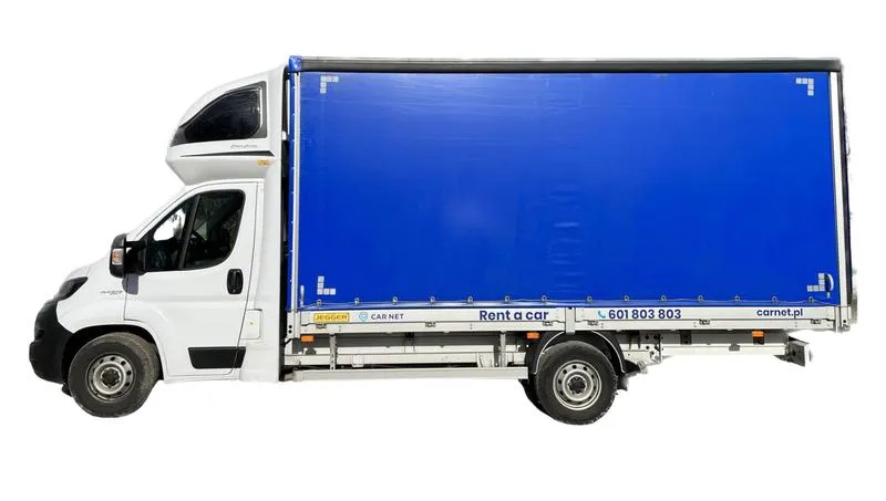 Kreatywne wykorzystanie plandeki