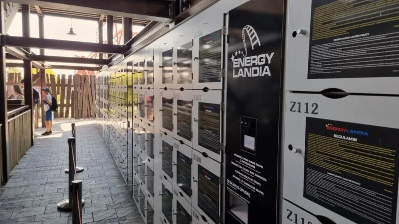 System opasek na szafki